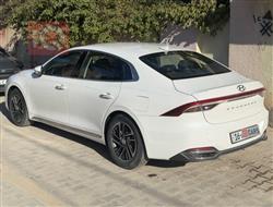 هيونداي أزيرا